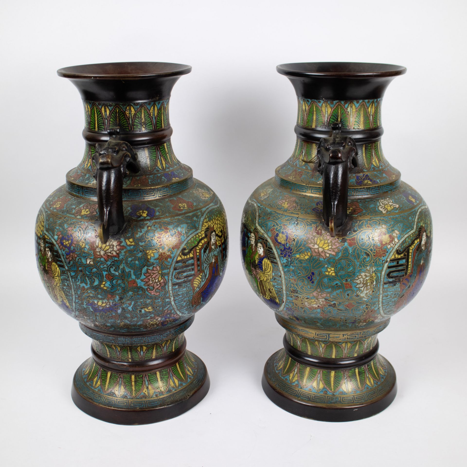 Pair of Japane champlevé vases Meiji, 19th century - Image 5 of 6