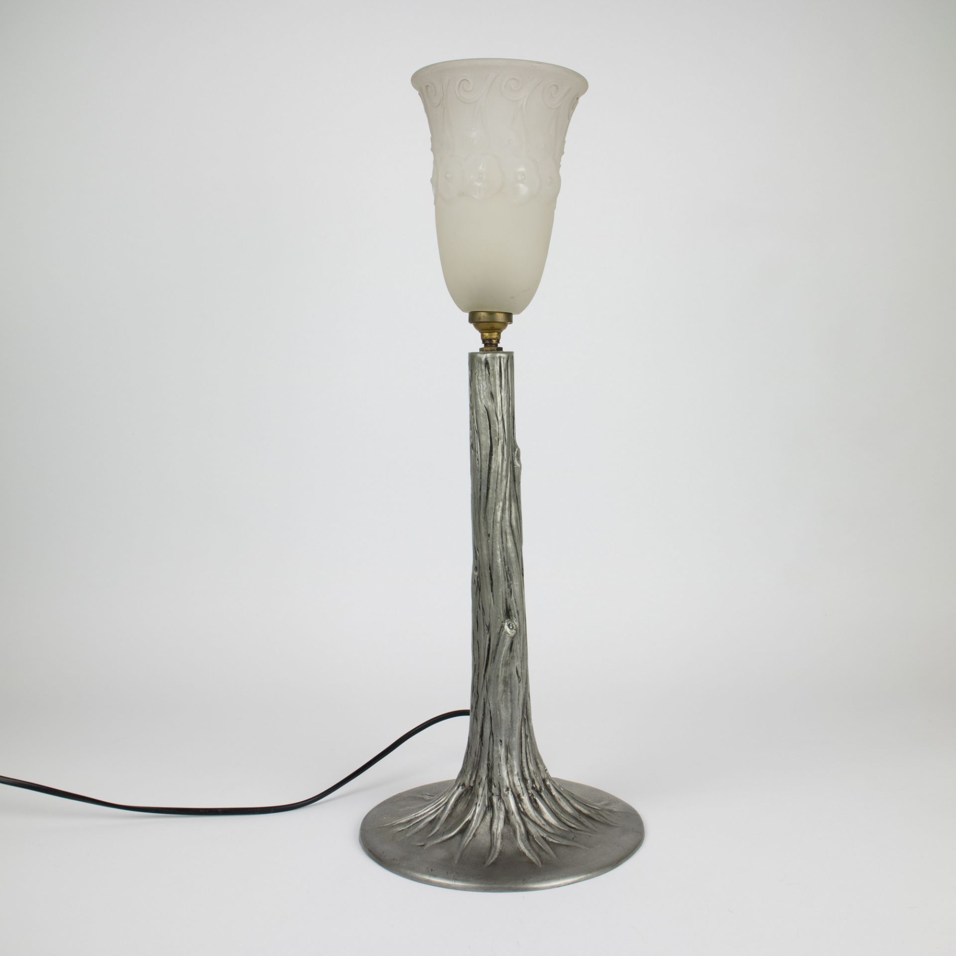 Muller Frères table lamp in silver plated bronze