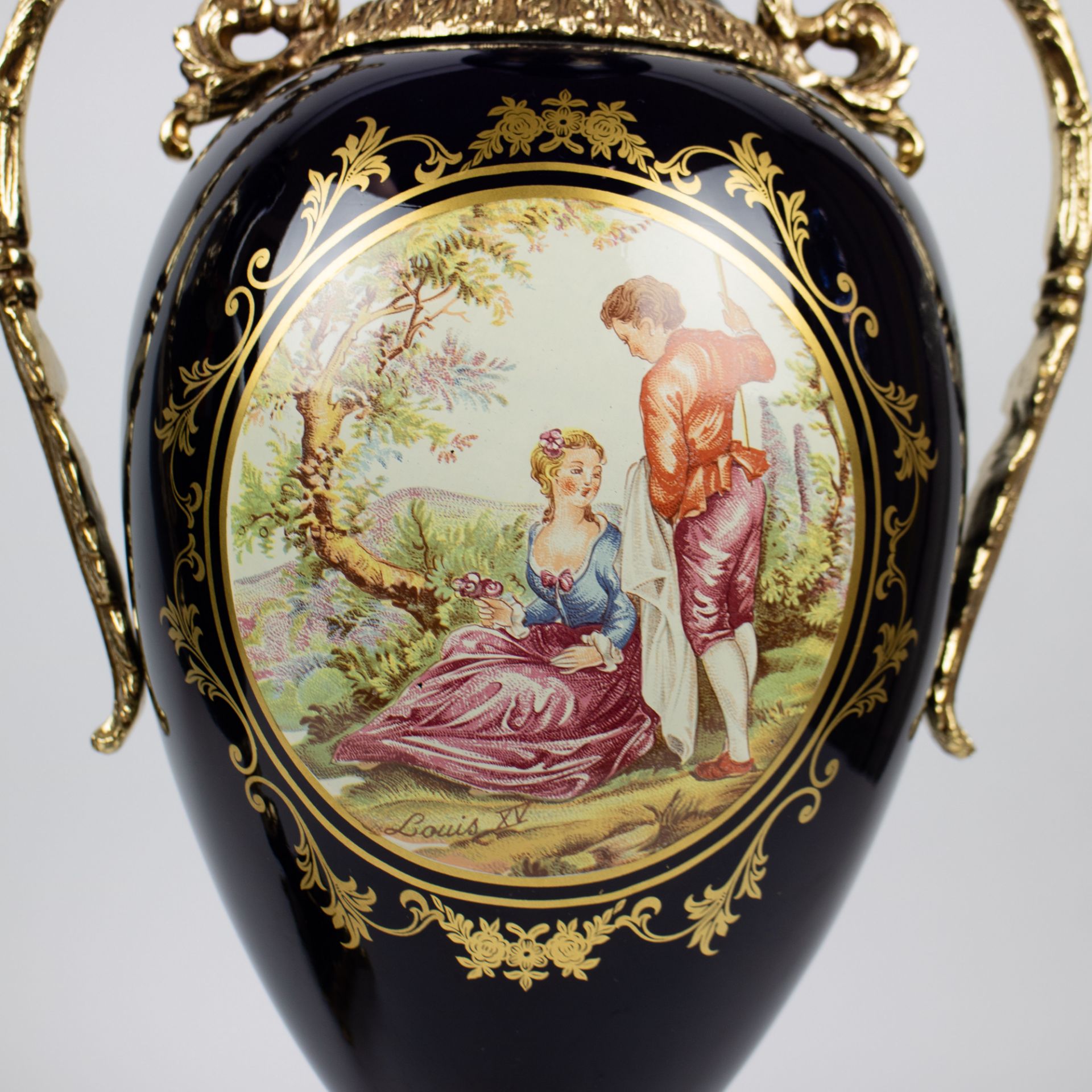 Pair of handpainted Limoges vases - Image 3 of 6