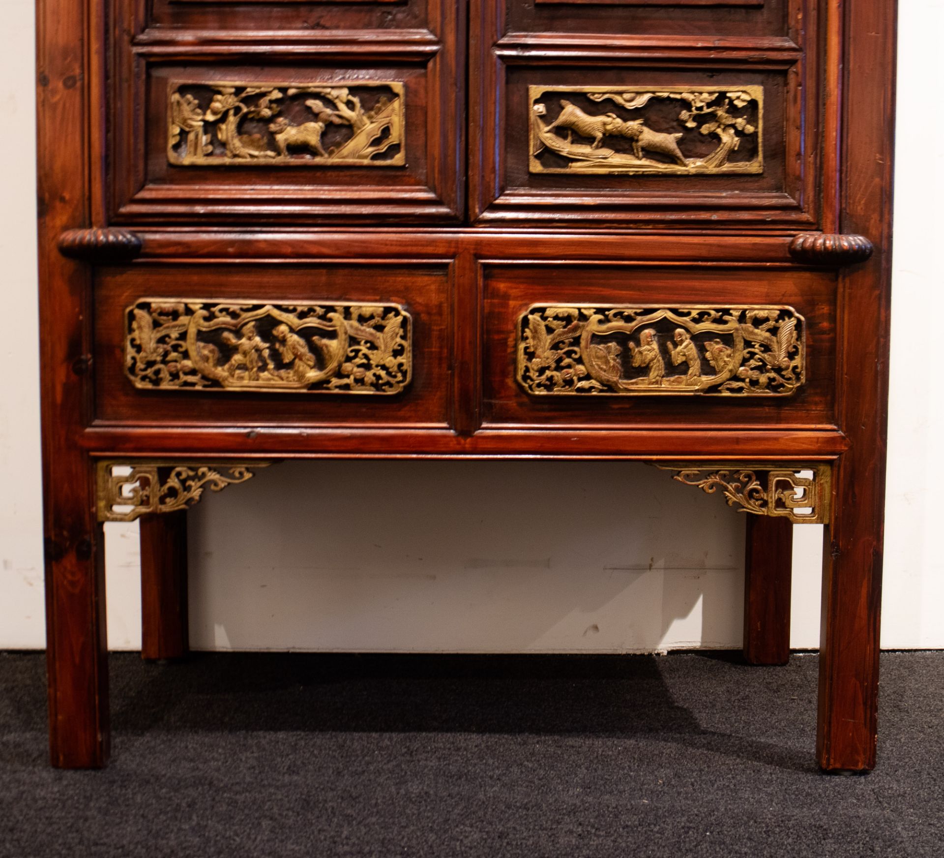 Chinese pantry and armchair in Yumu wood and rosewood , 20th C - Image 4 of 7