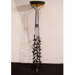 Large Art Deco floor lamp in wrought iron and coupe in glass paste, signed.