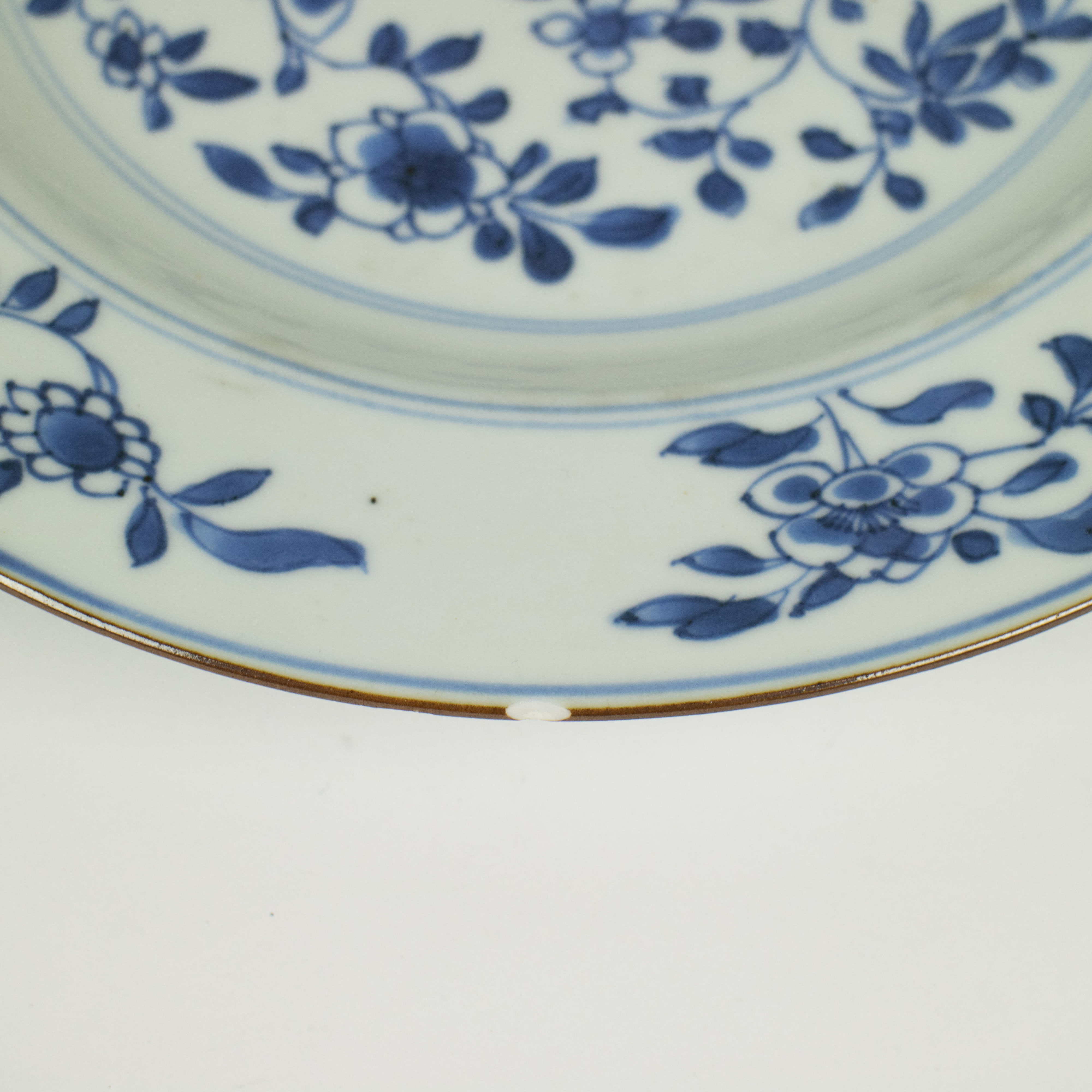 2 plates and 2 small bowls, Kangxi - Image 6 of 10