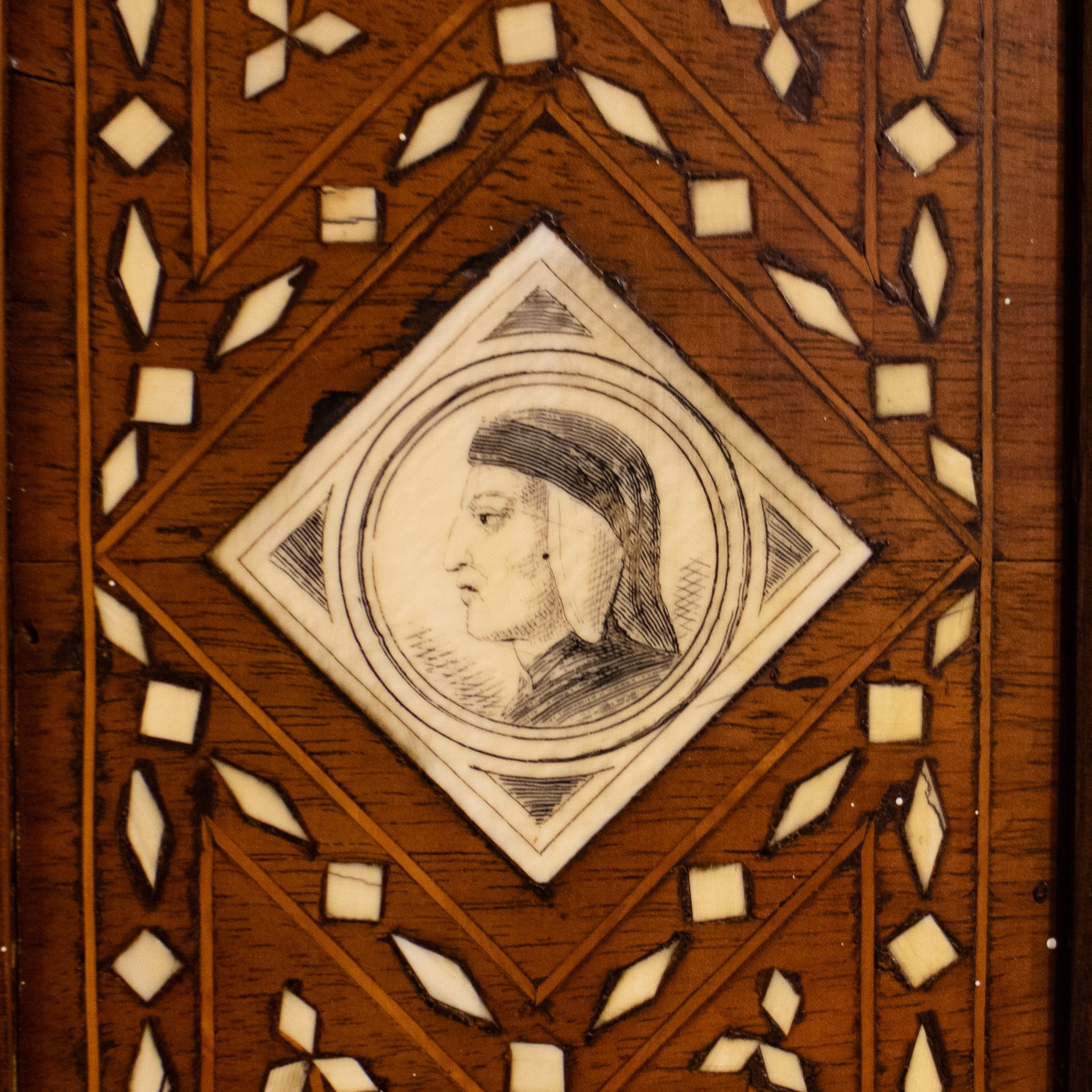 Wooden mirror with bone marquetry and four medaillons - Image 3 of 5