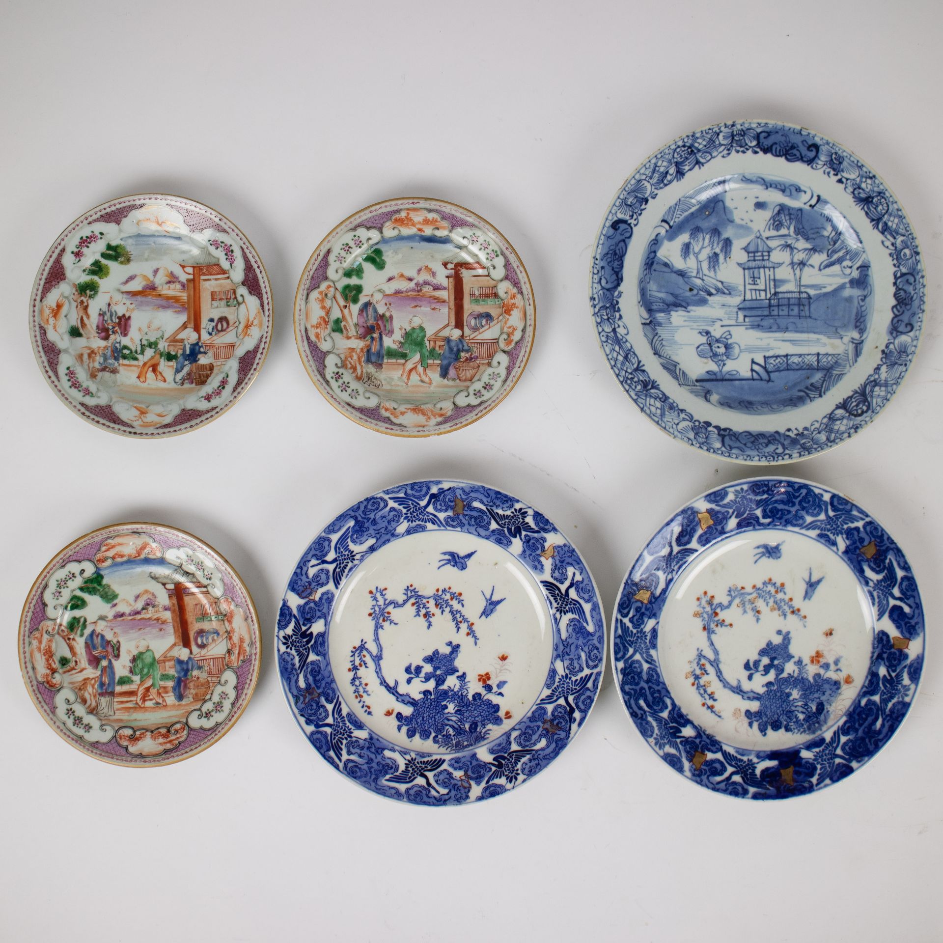 A collection of 4 Chinese plates 18th century and 2 Japanese plates