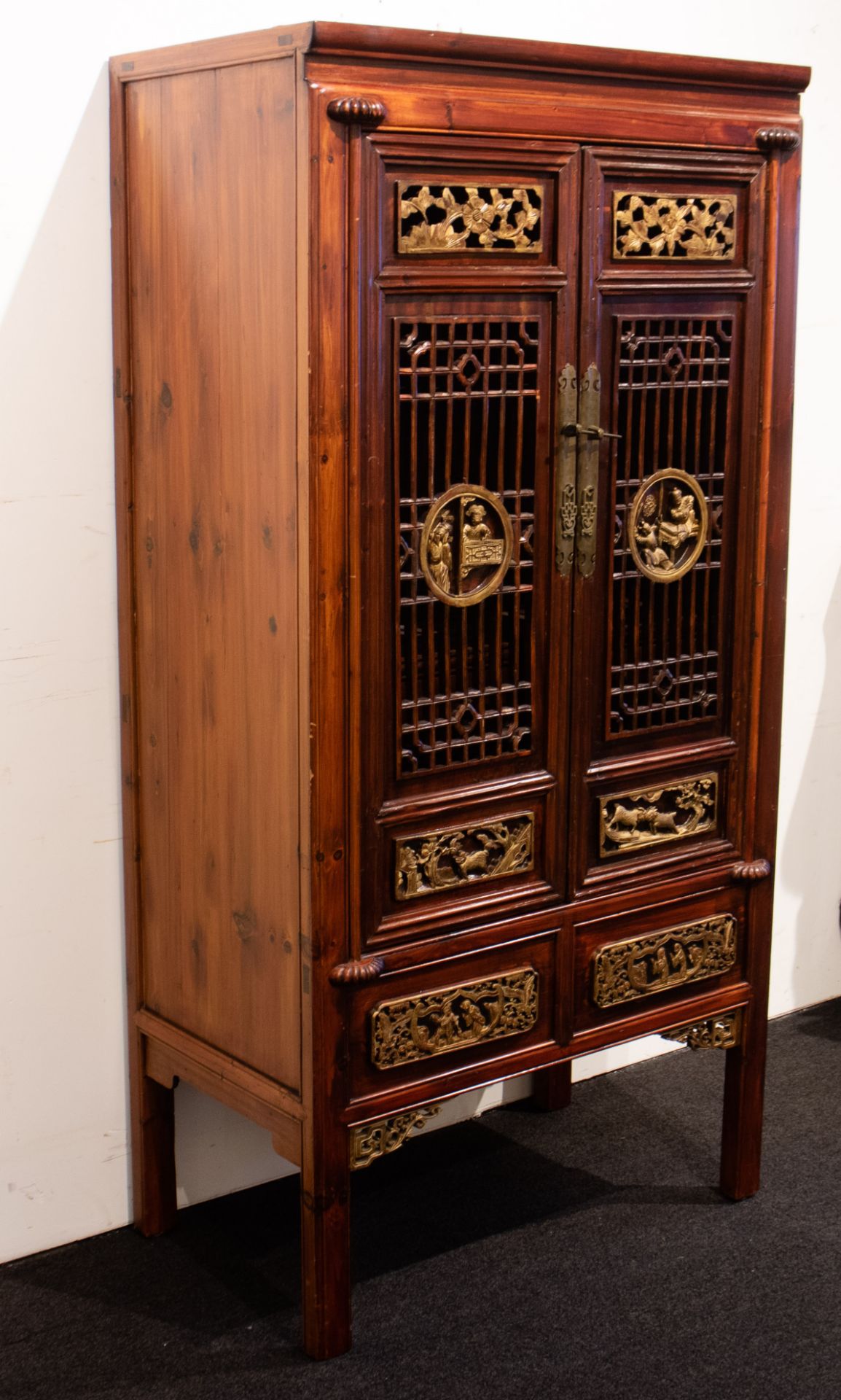 Chinese pantry and armchair in Yumu wood and rosewood , 20th C - Image 6 of 7