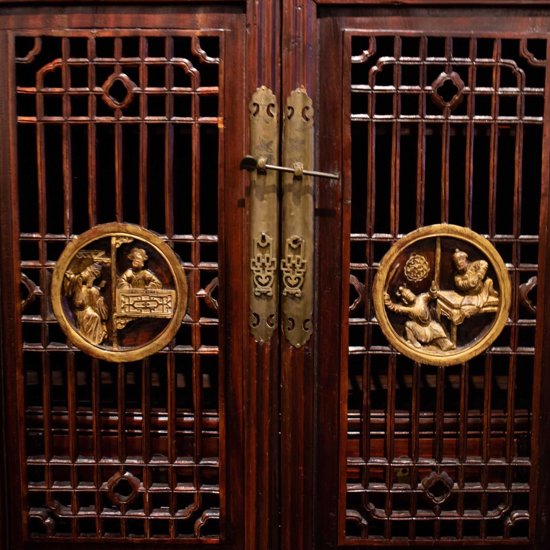 Chinese pantry and armchair in Yumu wood and rosewood , 20th C - Image 3 of 7