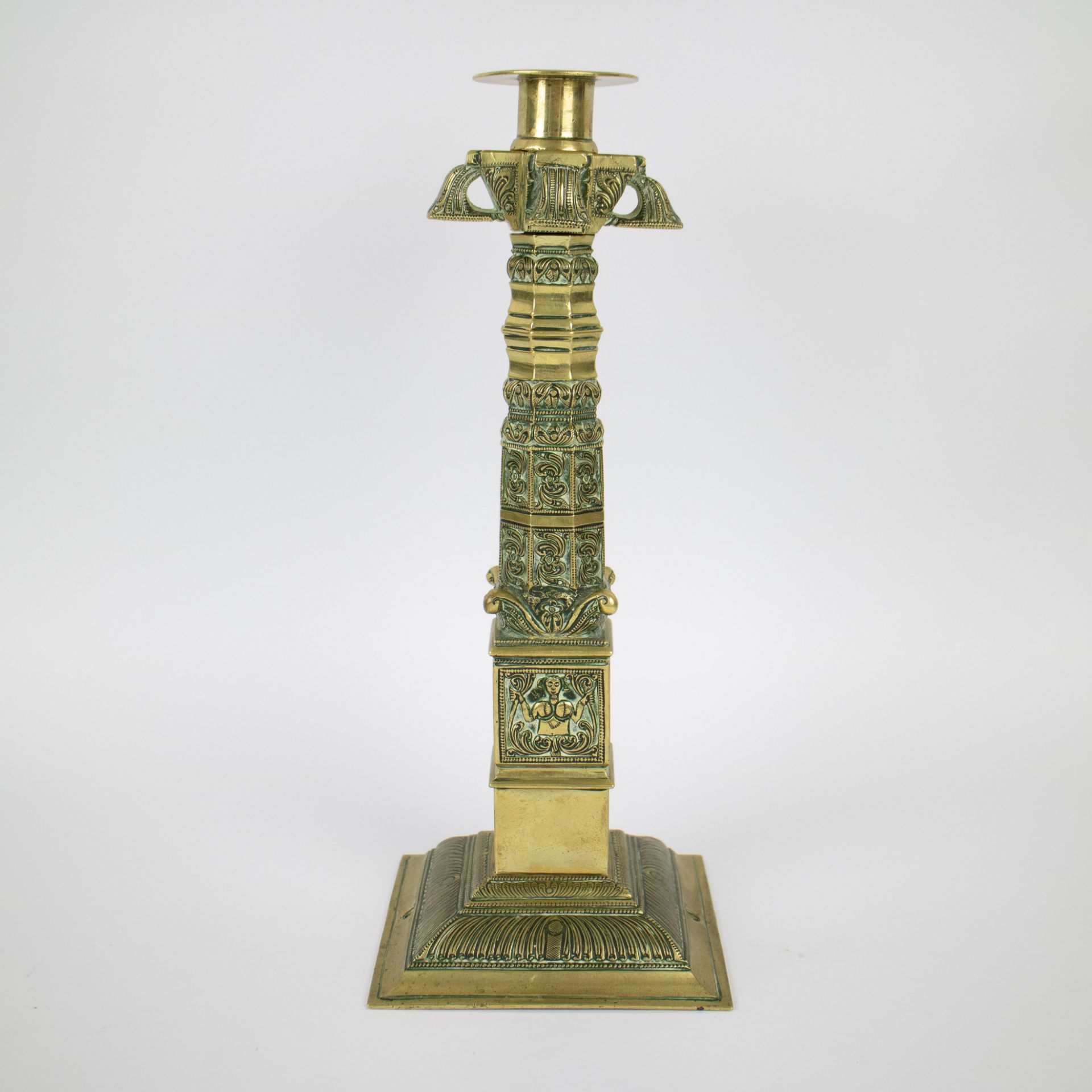 Bronze candlestick Sri Lanka 19th century (from Kandy hamlet)