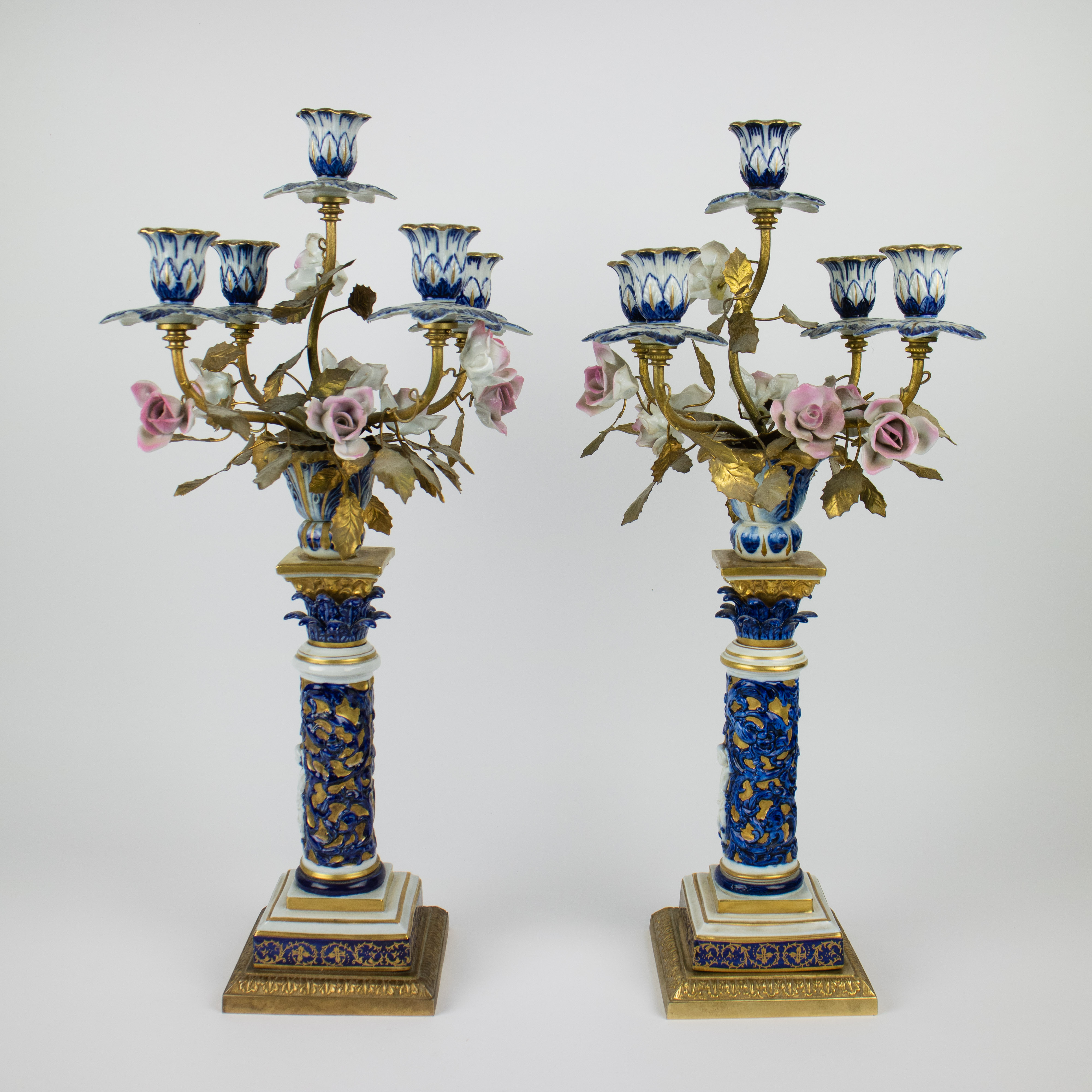 Pair of porcelain candlesticks and gilt metal, Italian - Image 2 of 6