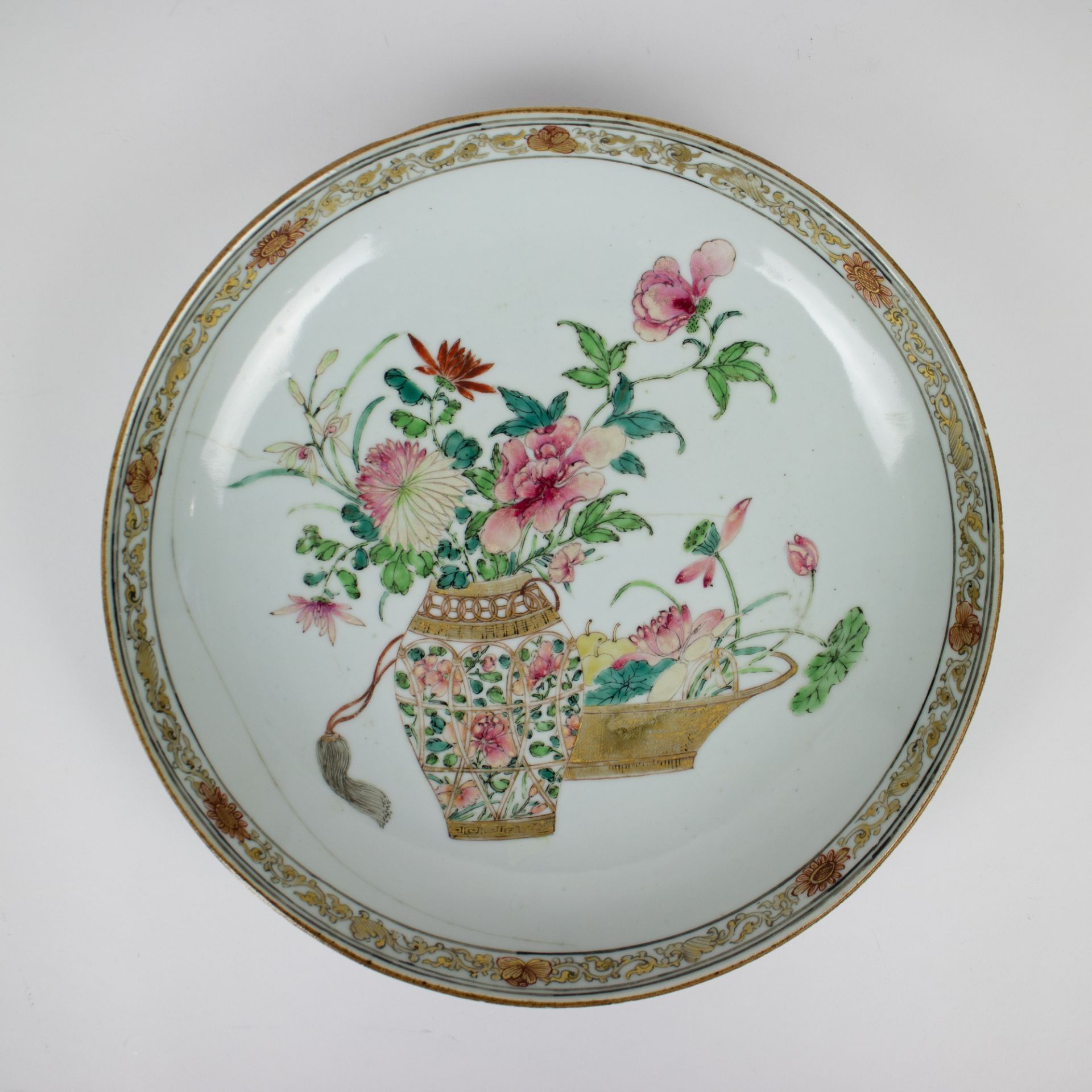 2 Chinese plates, Qianlong - Image 2 of 8