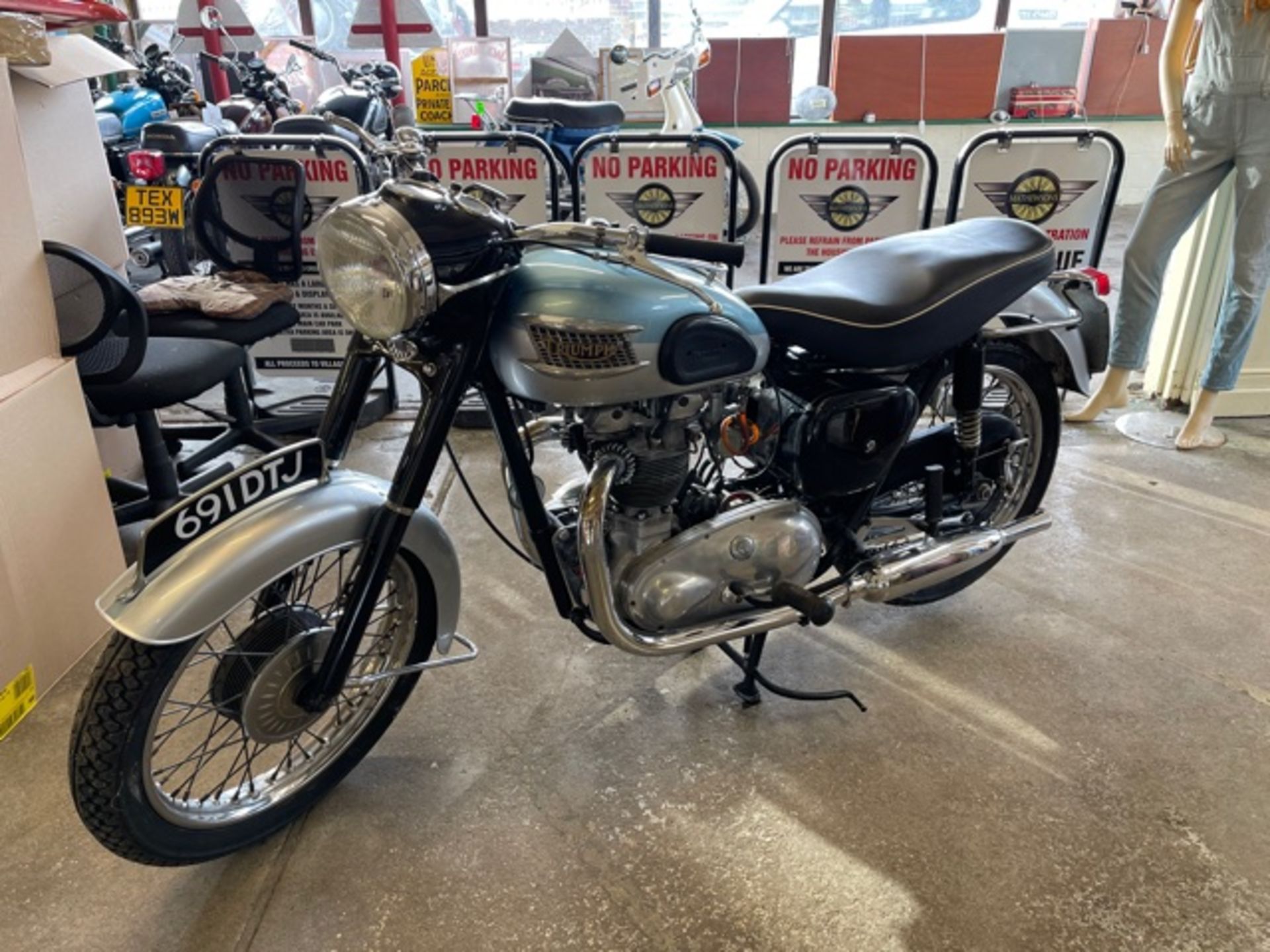 1958 Triumph T100