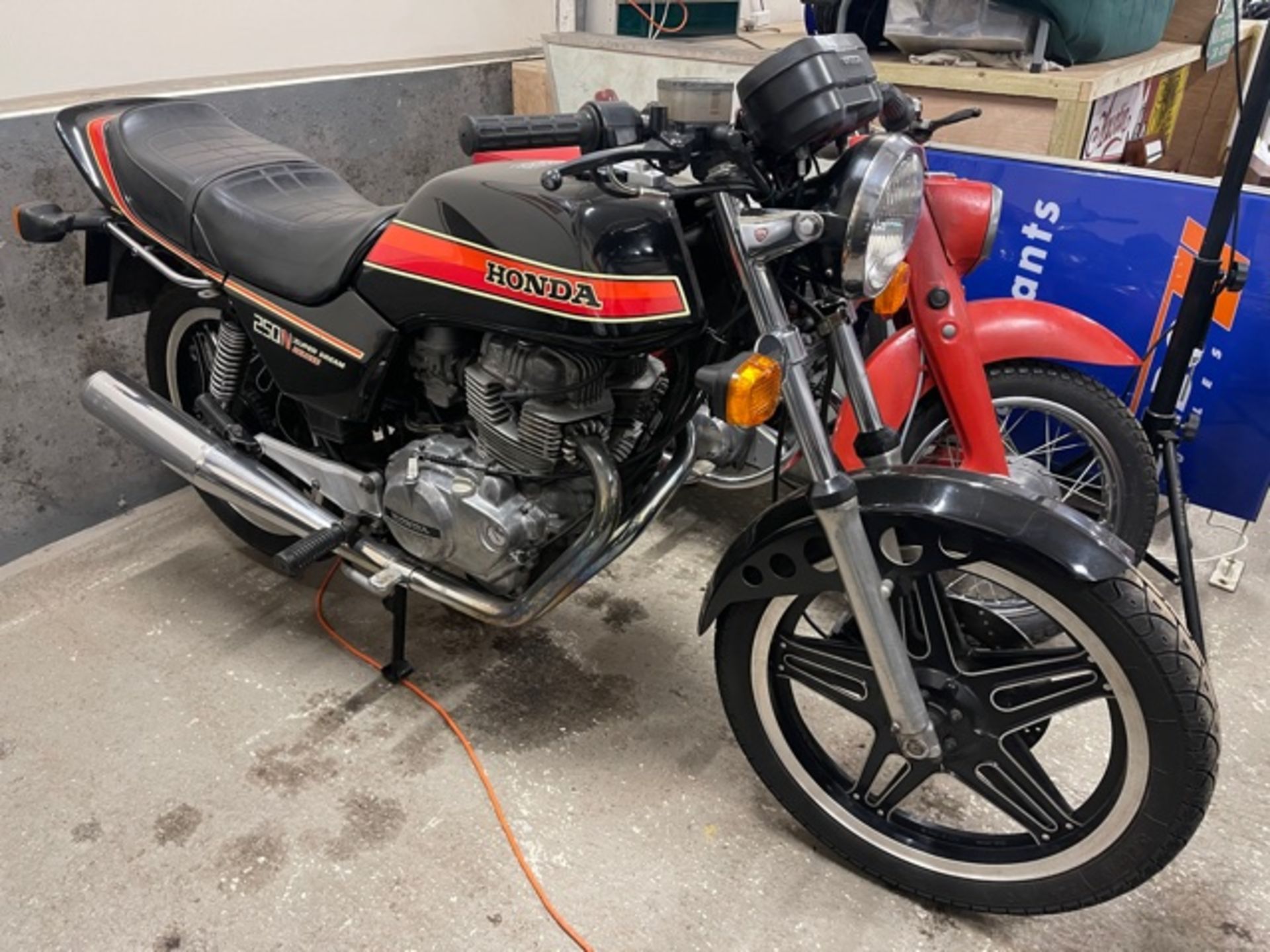 1982 Honda CB250N