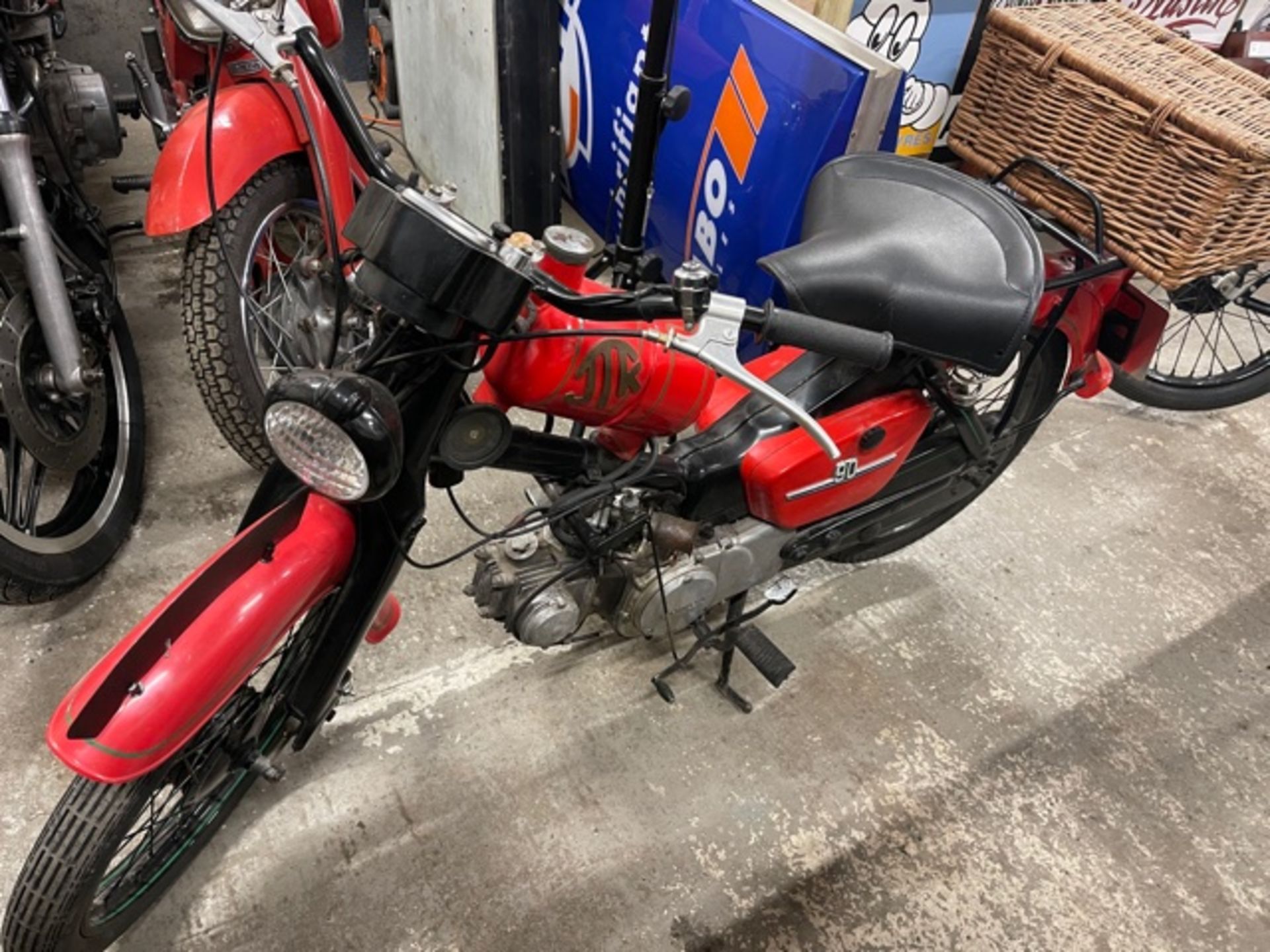 1981 Honda C90 Special