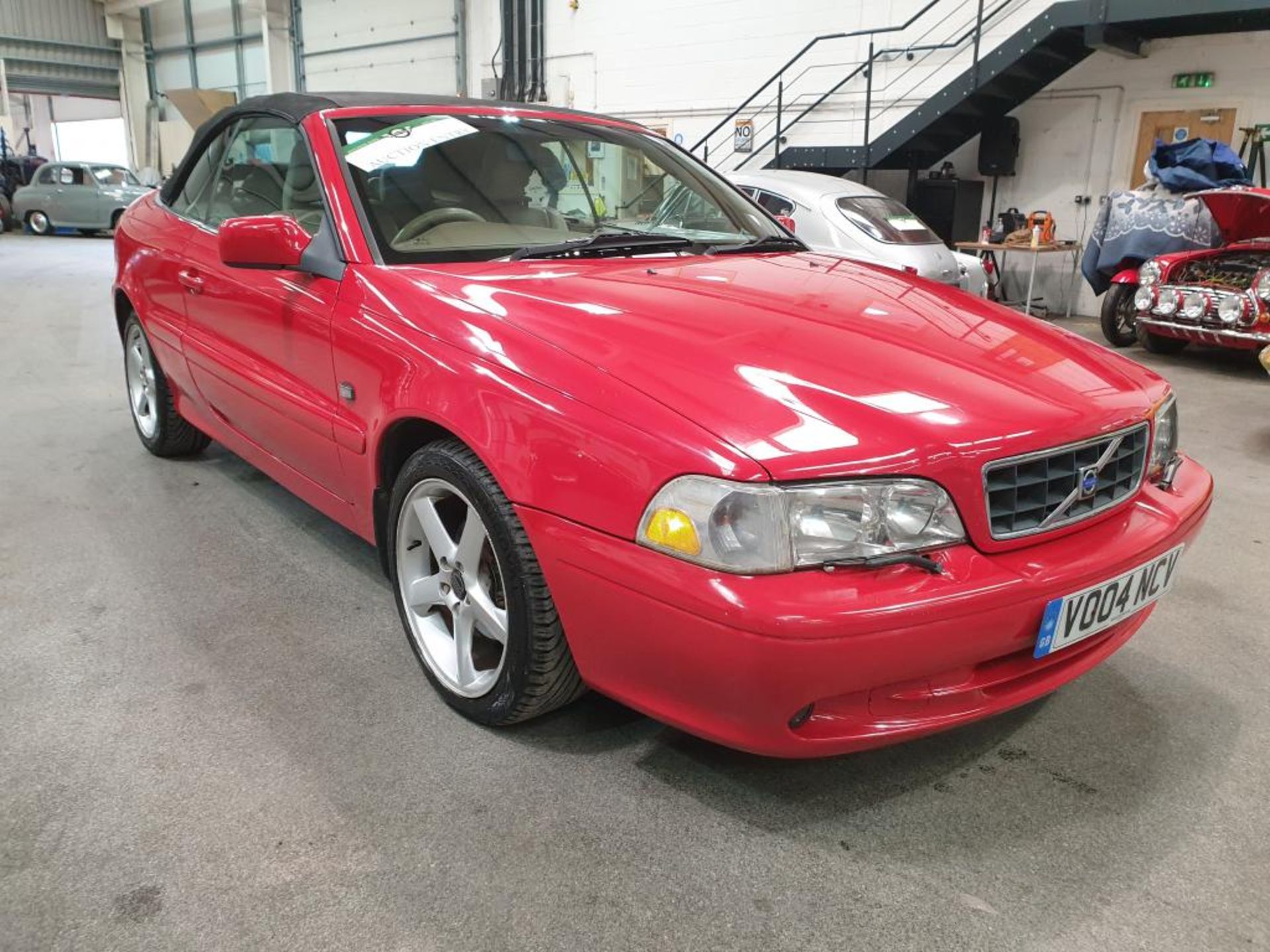 2004 Volvo C70