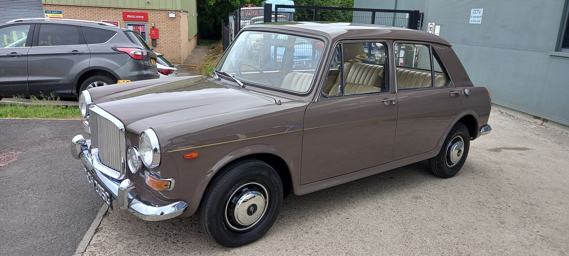 1969 VANDEN PLAS PRINCESS