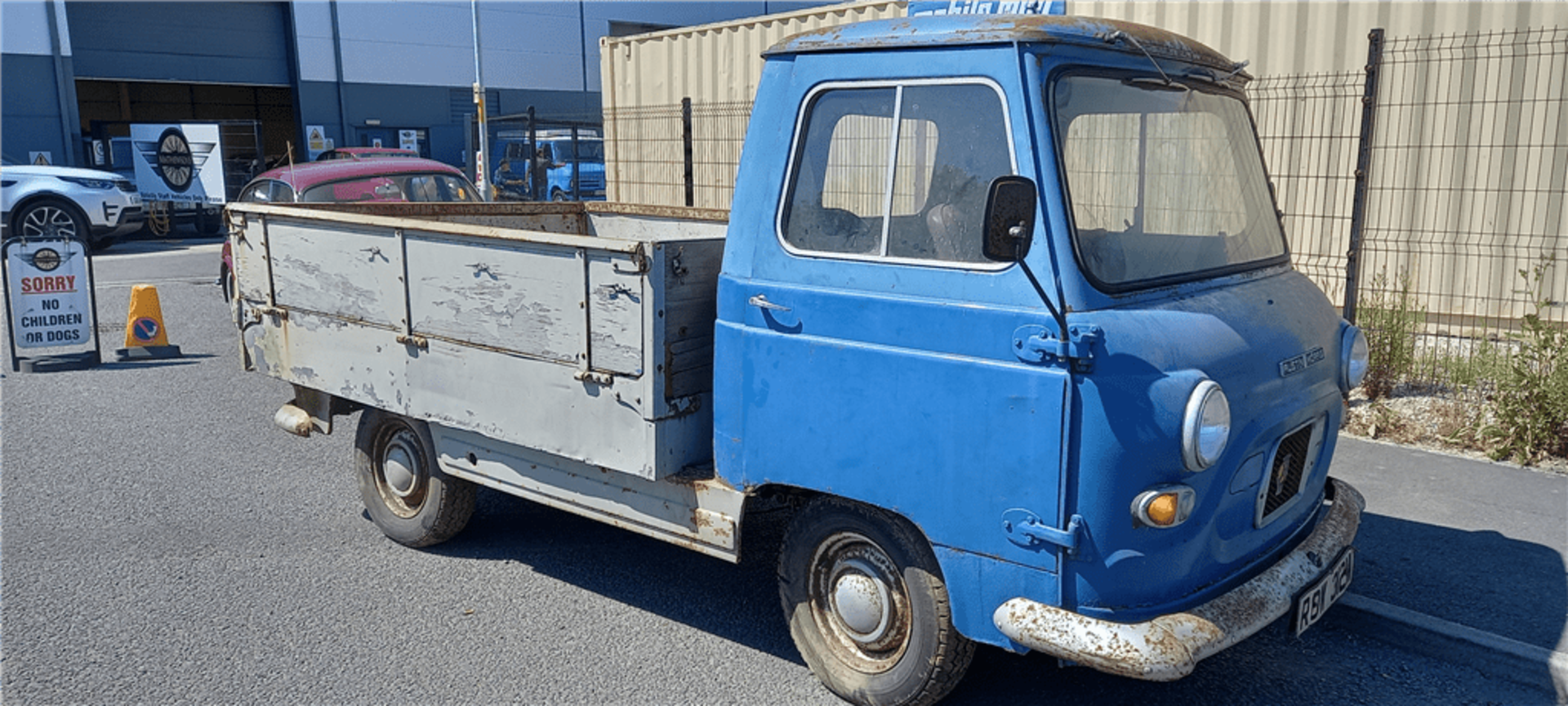 1974 AUSTIN MORRIS PICK UP