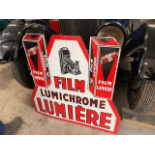 FILM LUMIERE SIGN