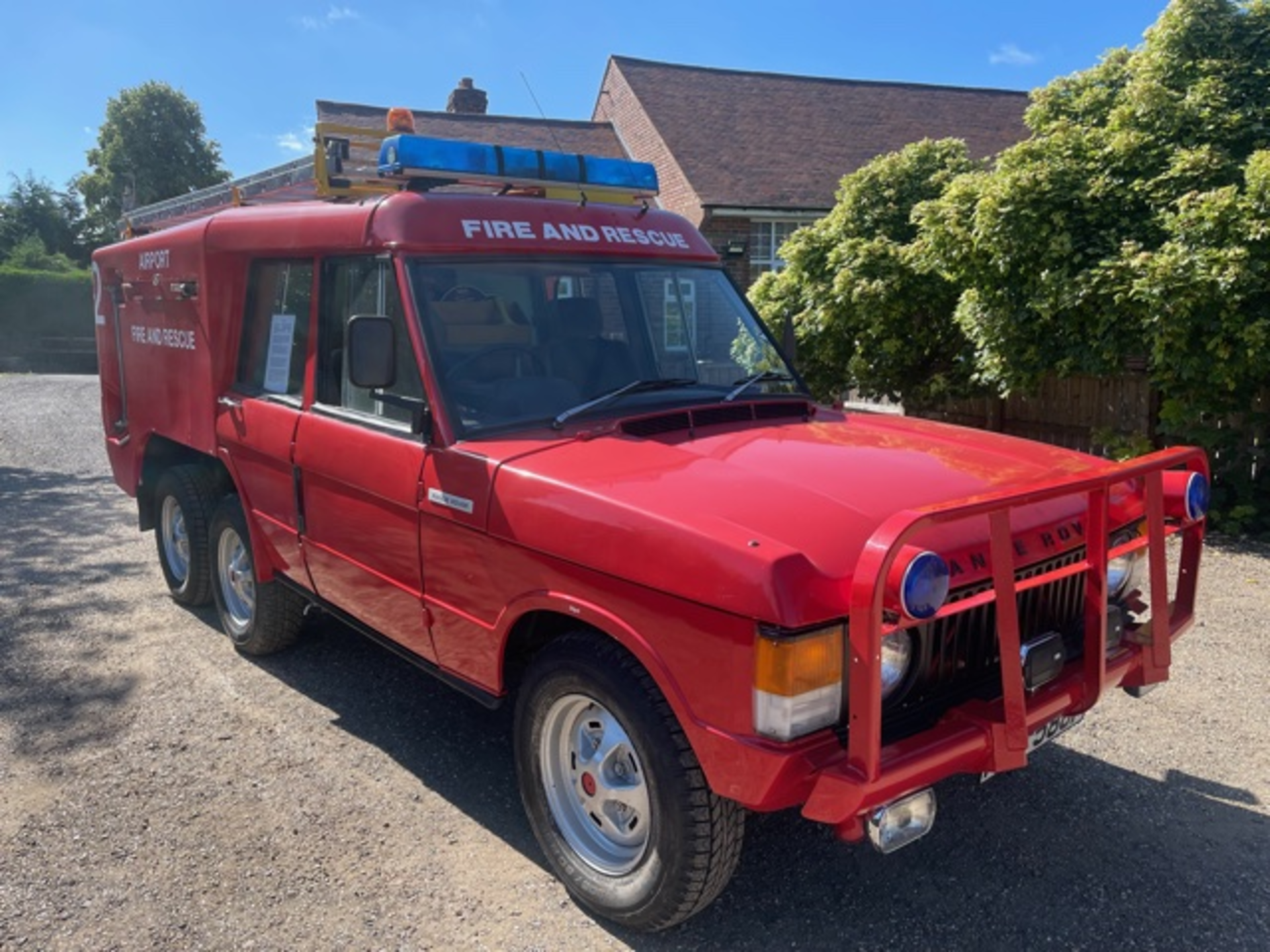 1975 ROVER FIRE TACR2 FIRE ENGINE