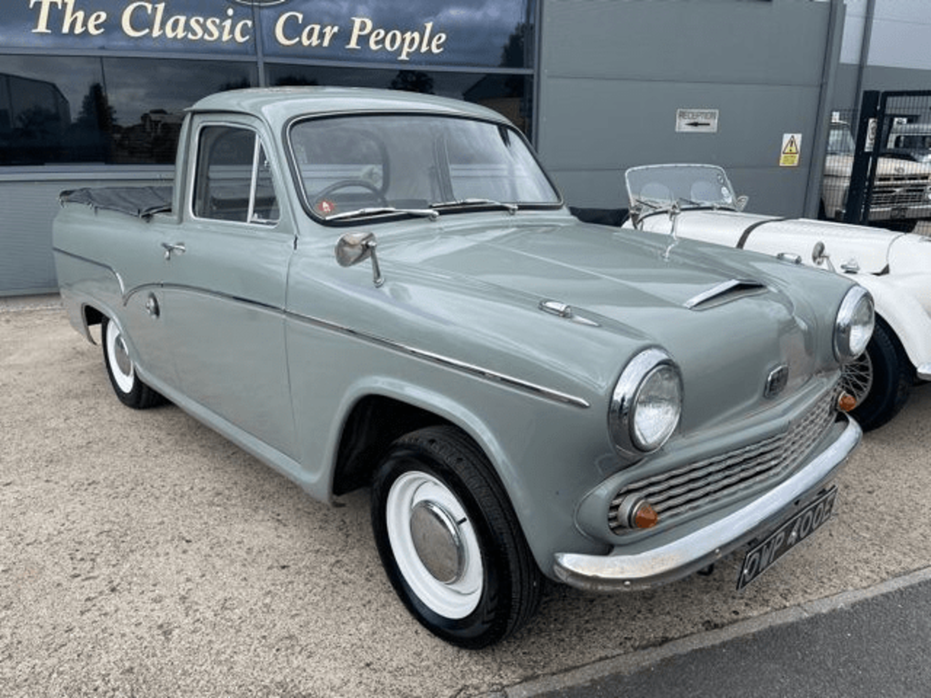 1967 AUSTIN A60 PICKUP