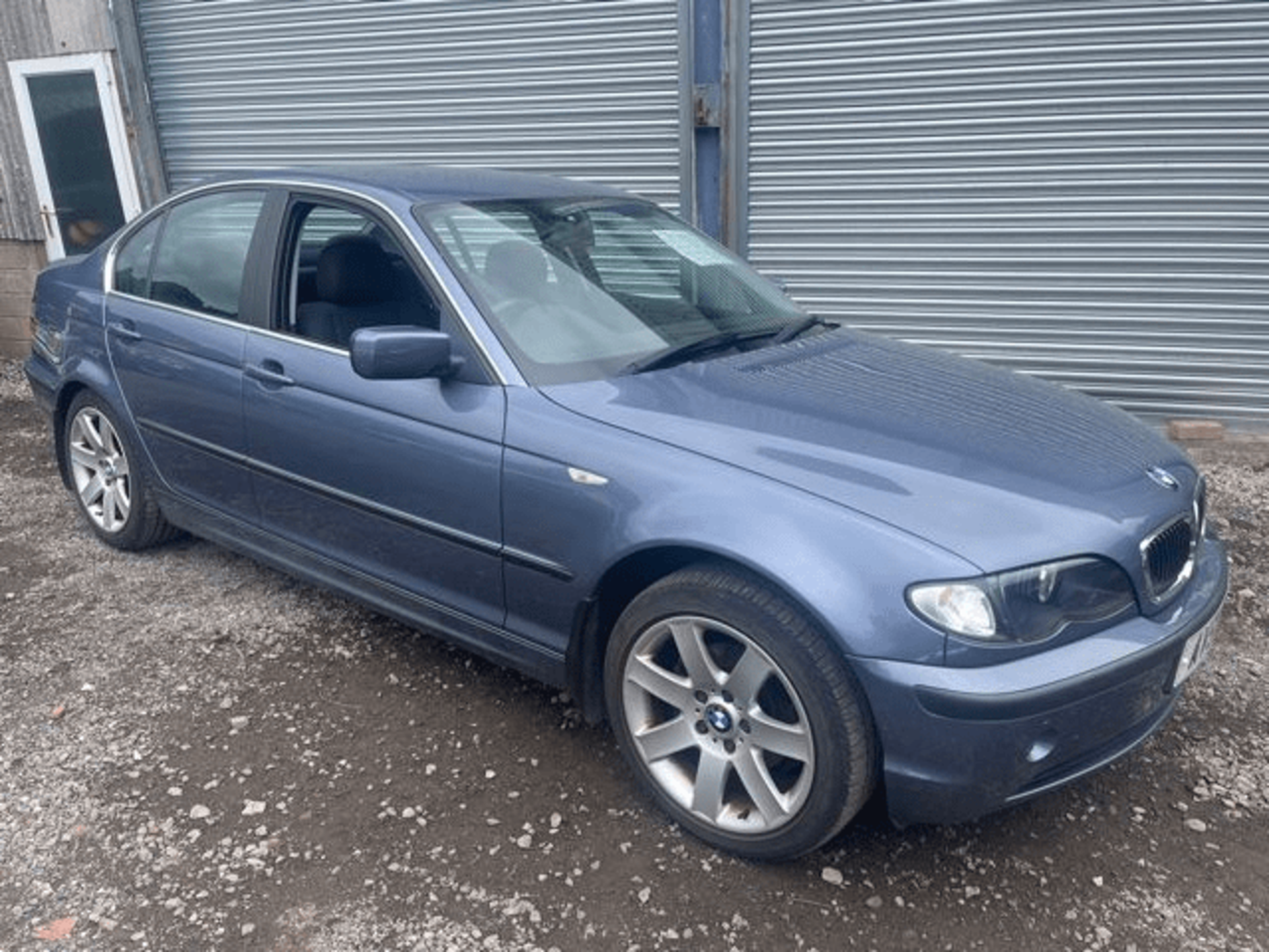 2001 BMW 320I SE