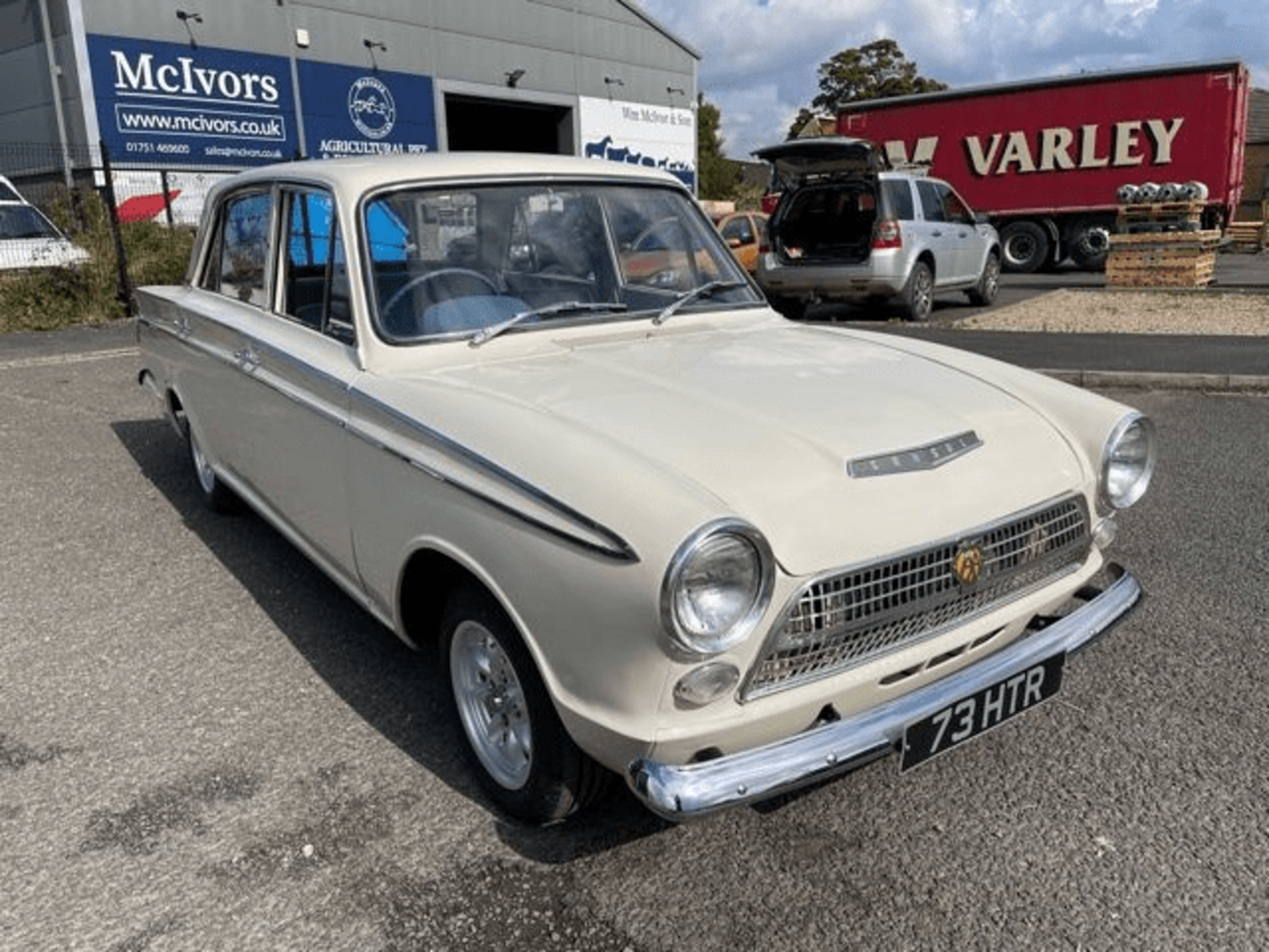 1964 FORD CORTINA