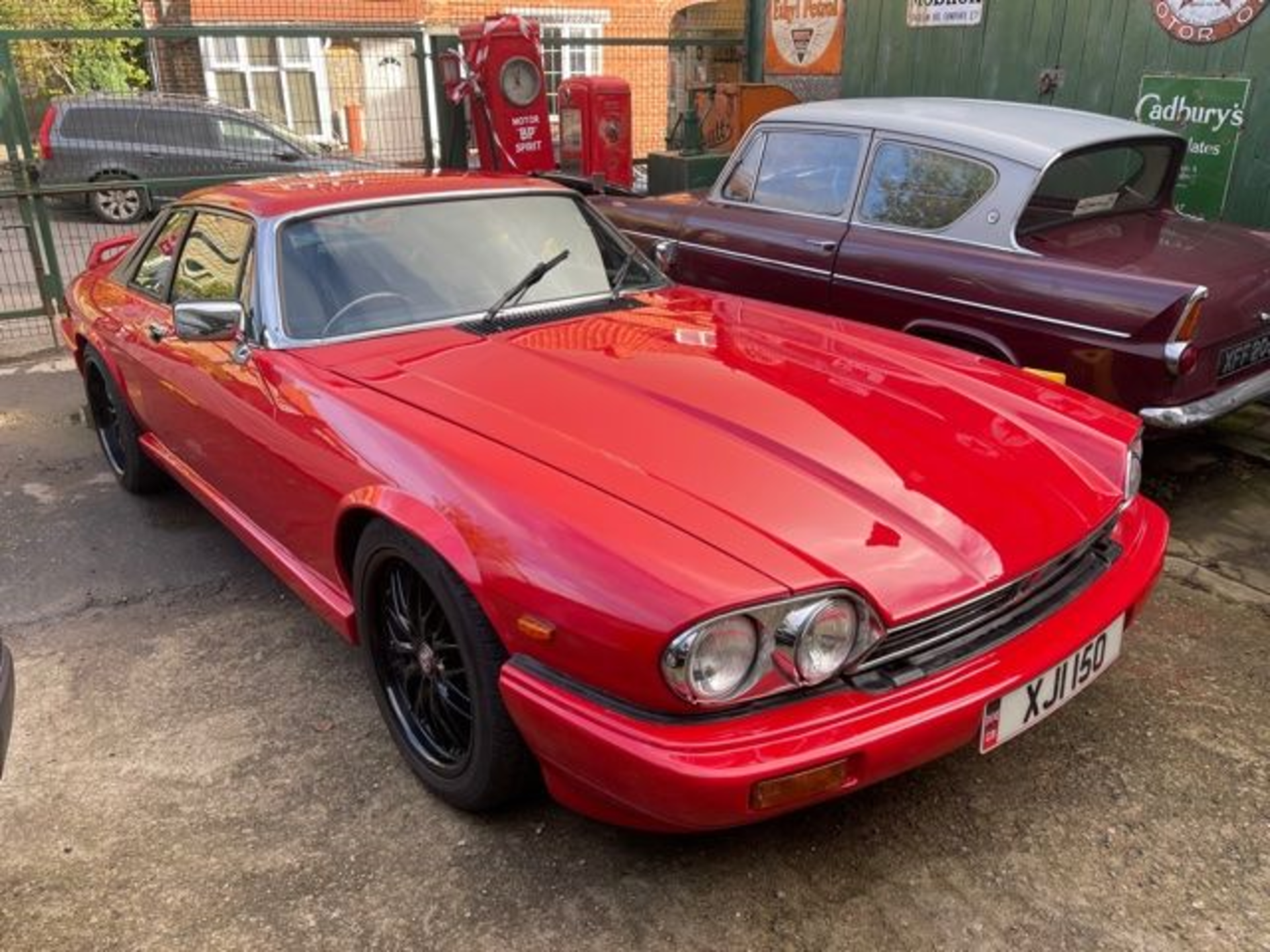 1989 JAGUAR XJ-S AUTO