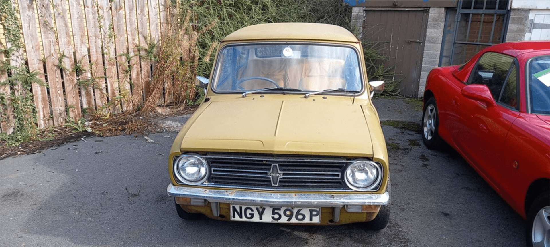 1976 LEYLAND MINI