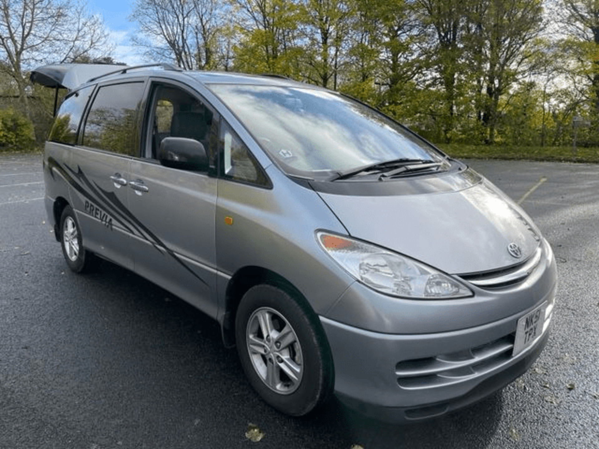 2002 TOYOTA PREVIA