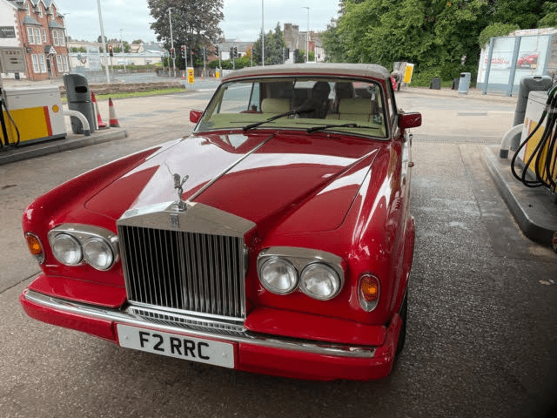 1988 ROLLS ROYCE CORNICHE CONVERTIBLE