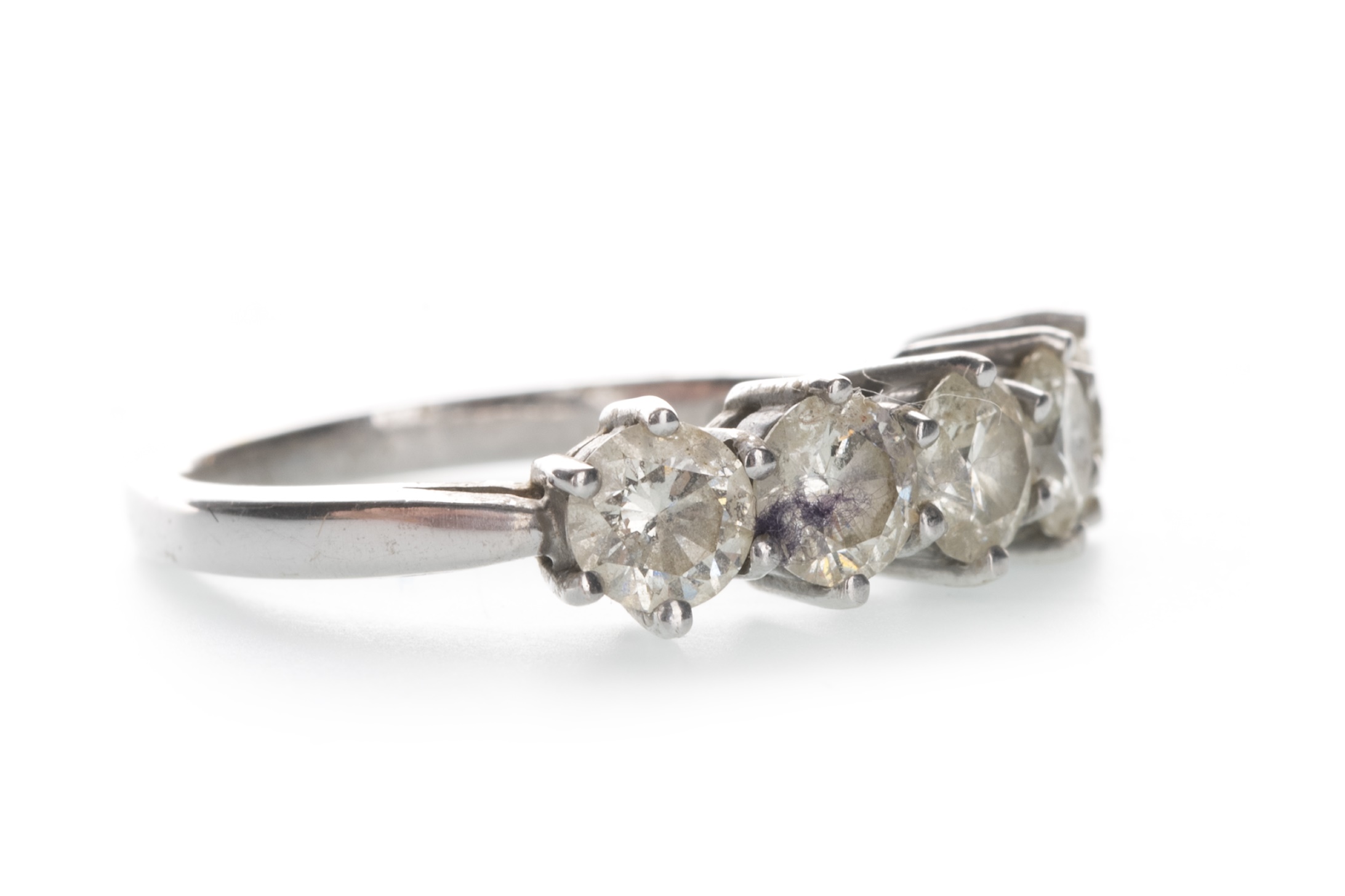 A DIAMOND AND MOISSANITE RING - Image 2 of 2