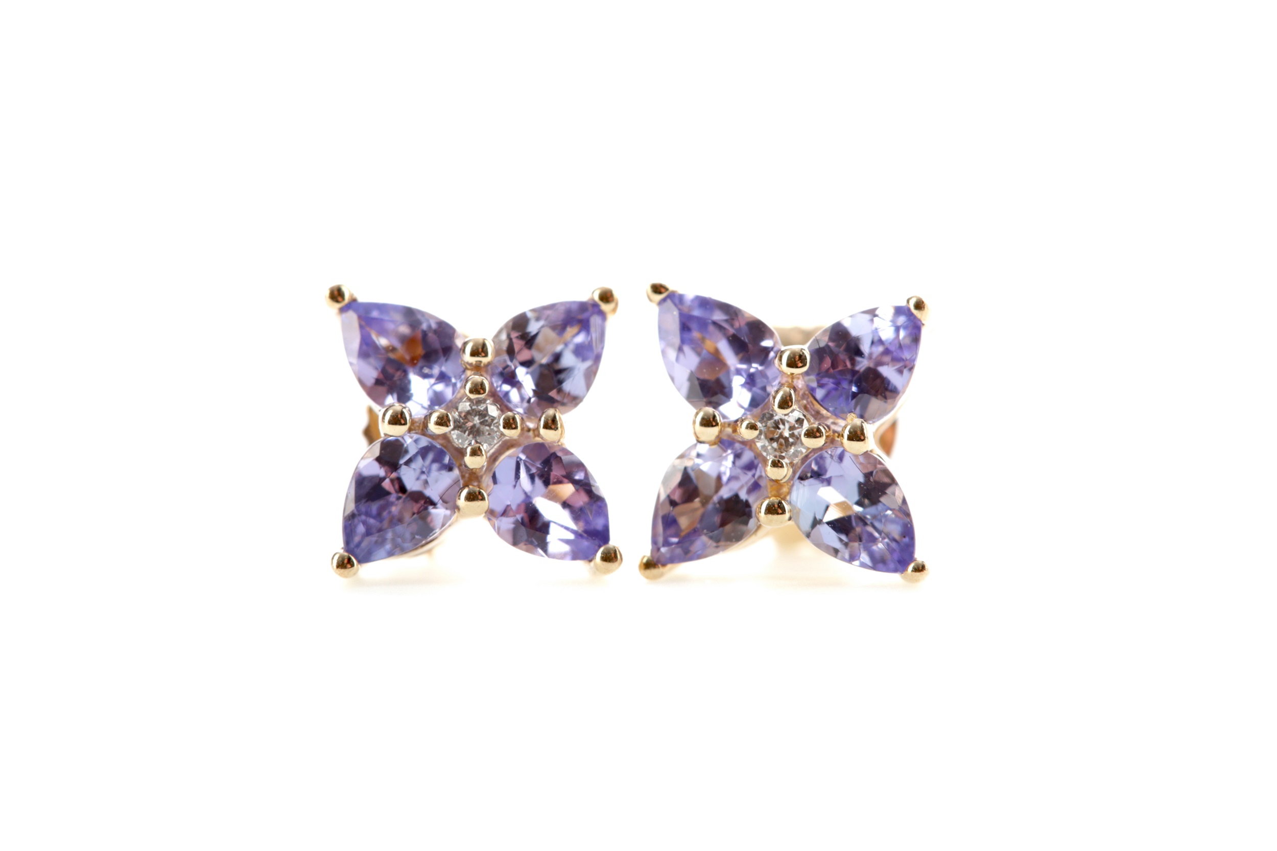 A PAIR OF TANZANITE AND DIAMOND EARRINGS