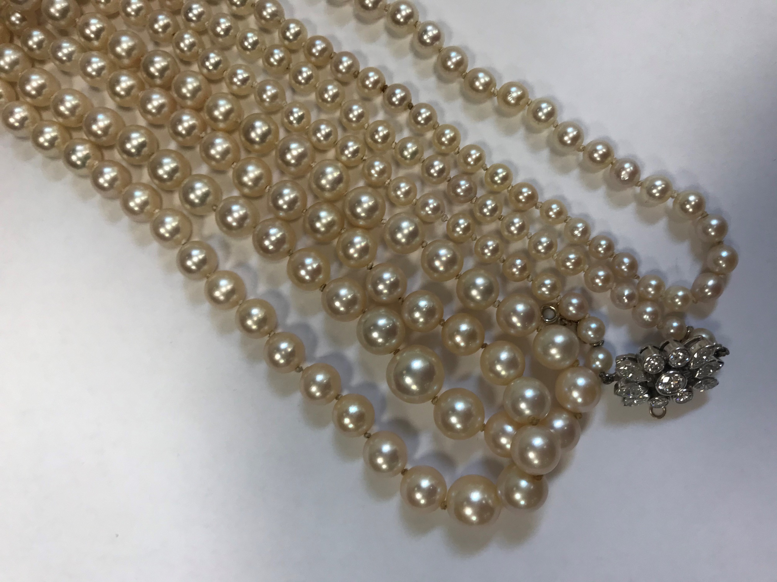 A STRING OF PEARLS - Image 2 of 4
