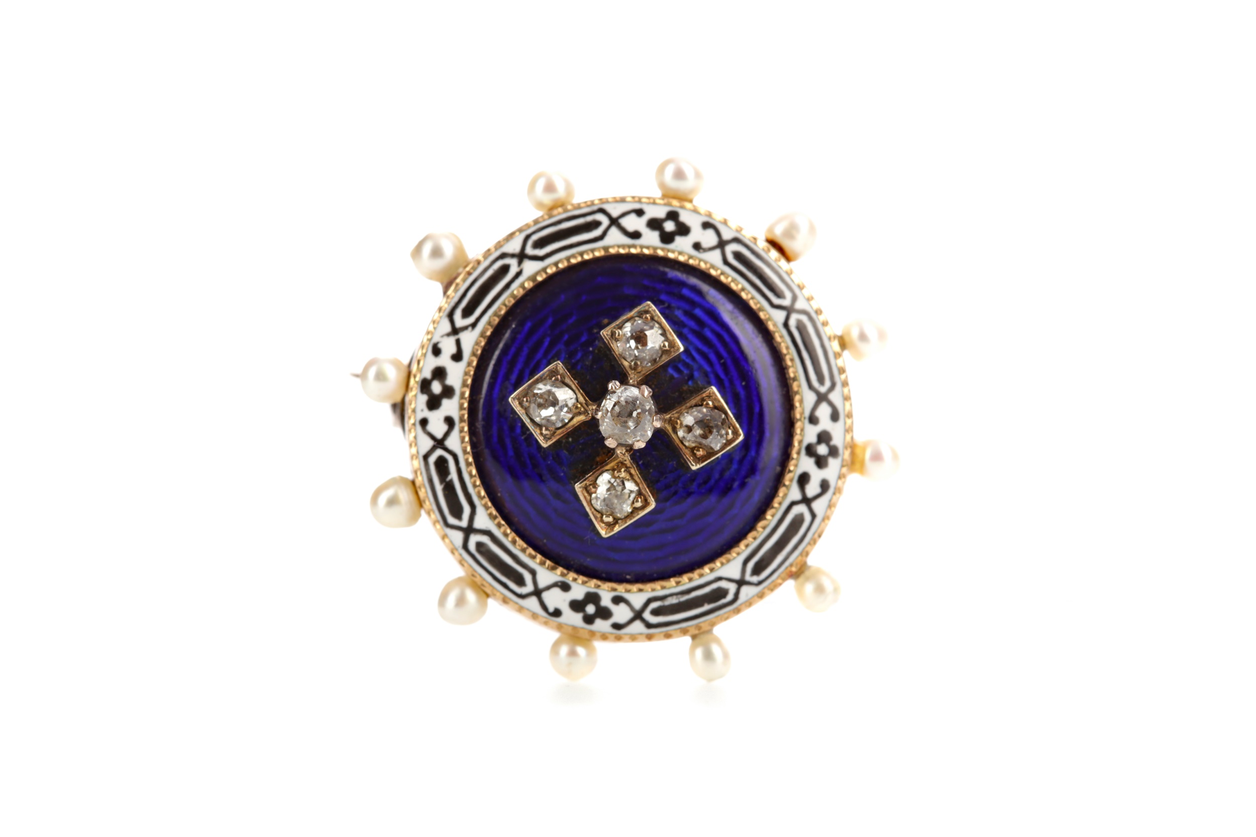 AN ENAMELLED PEARL AND DIAMOND BROOCH