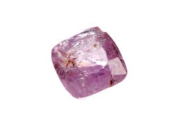 AN UNMOUNTED PINK SAPPHIRE