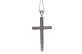 A DIAMOND CROSS PENDANT