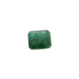 A CERTIFICATED UNMOUNTED EMERALD