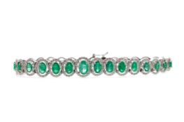 AN EMERALD AND DIAMOND BRACELET