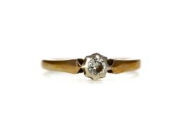 DIAMOND SOLITAIRE RING