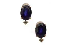 A PAIR OF SAPPHIRE AND DIAMOND EARRINGS