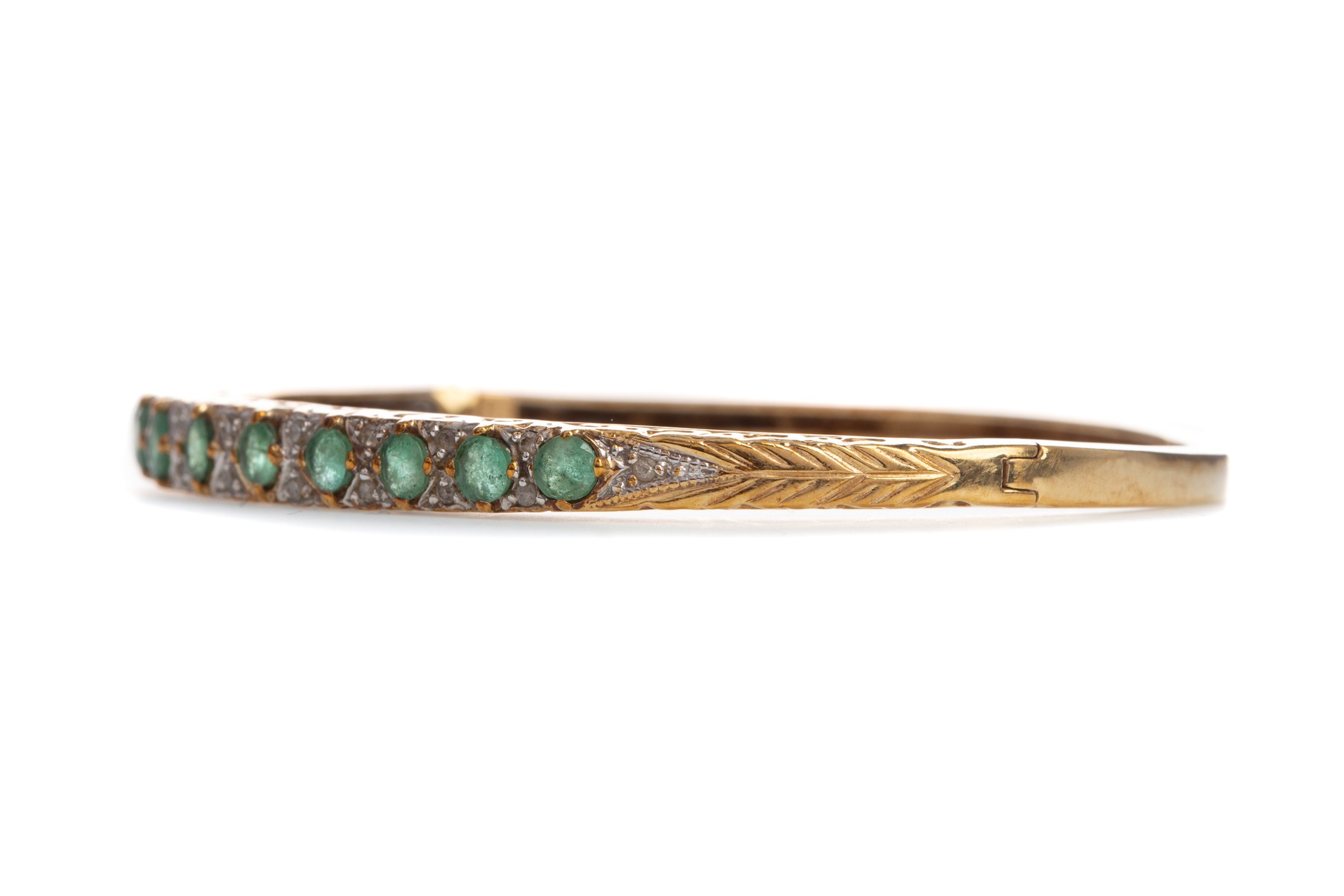 AN EMERALD AND DIAMOND BANGLE - Image 2 of 2