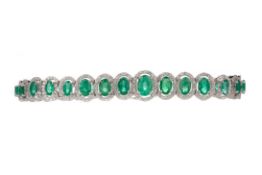 AN EMERALD AND DIAMOND BRACELET