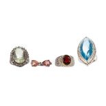 A COLLECTION OF GEM SET AND DIAMOND RINGS