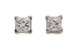 A PAIR OF DIAMOND EARRINGS