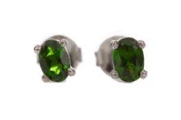 A PAIR OF CHROME DIOPSIDE STUD EARRINGS