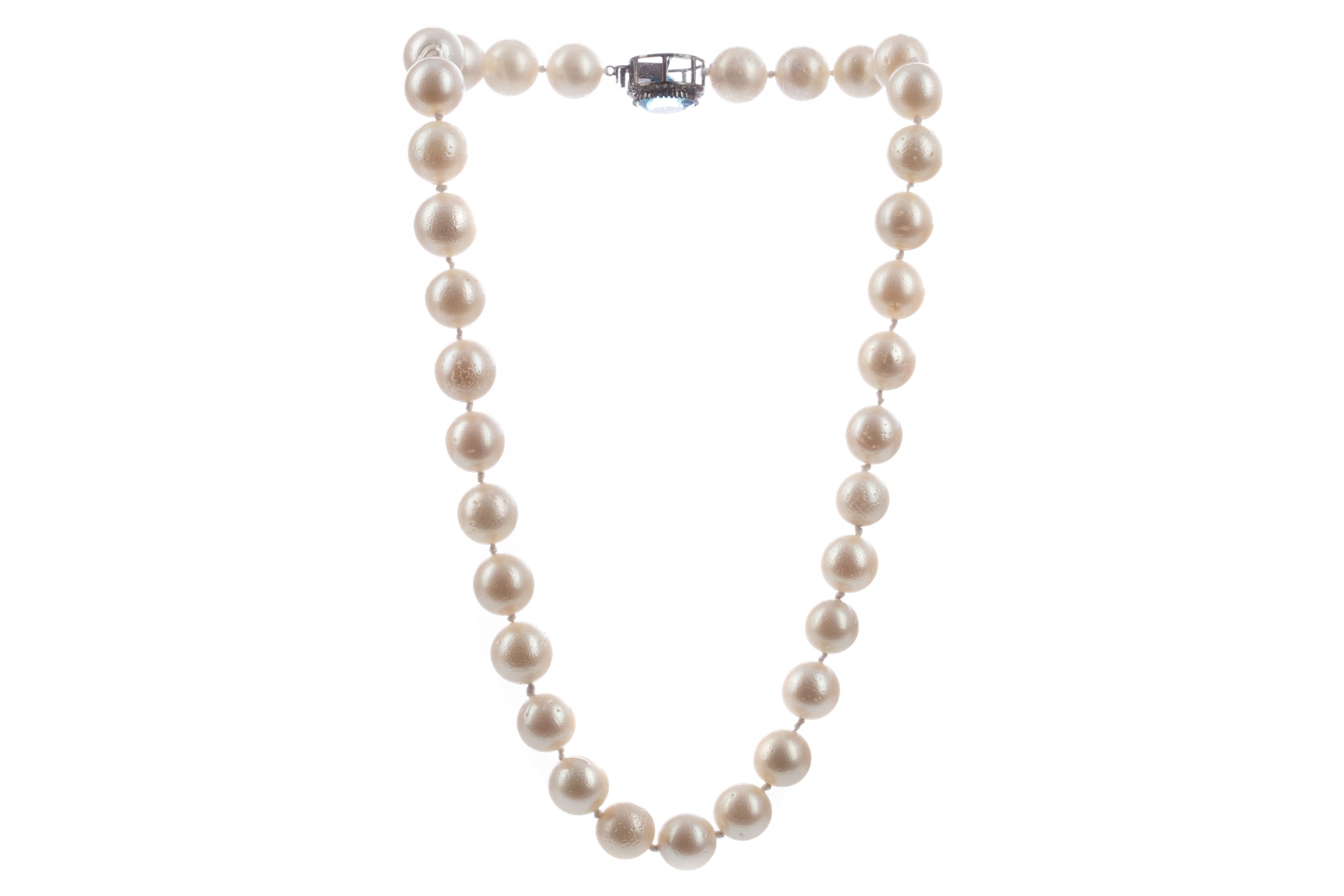A PEARL AND TOPAZ NECKLACE