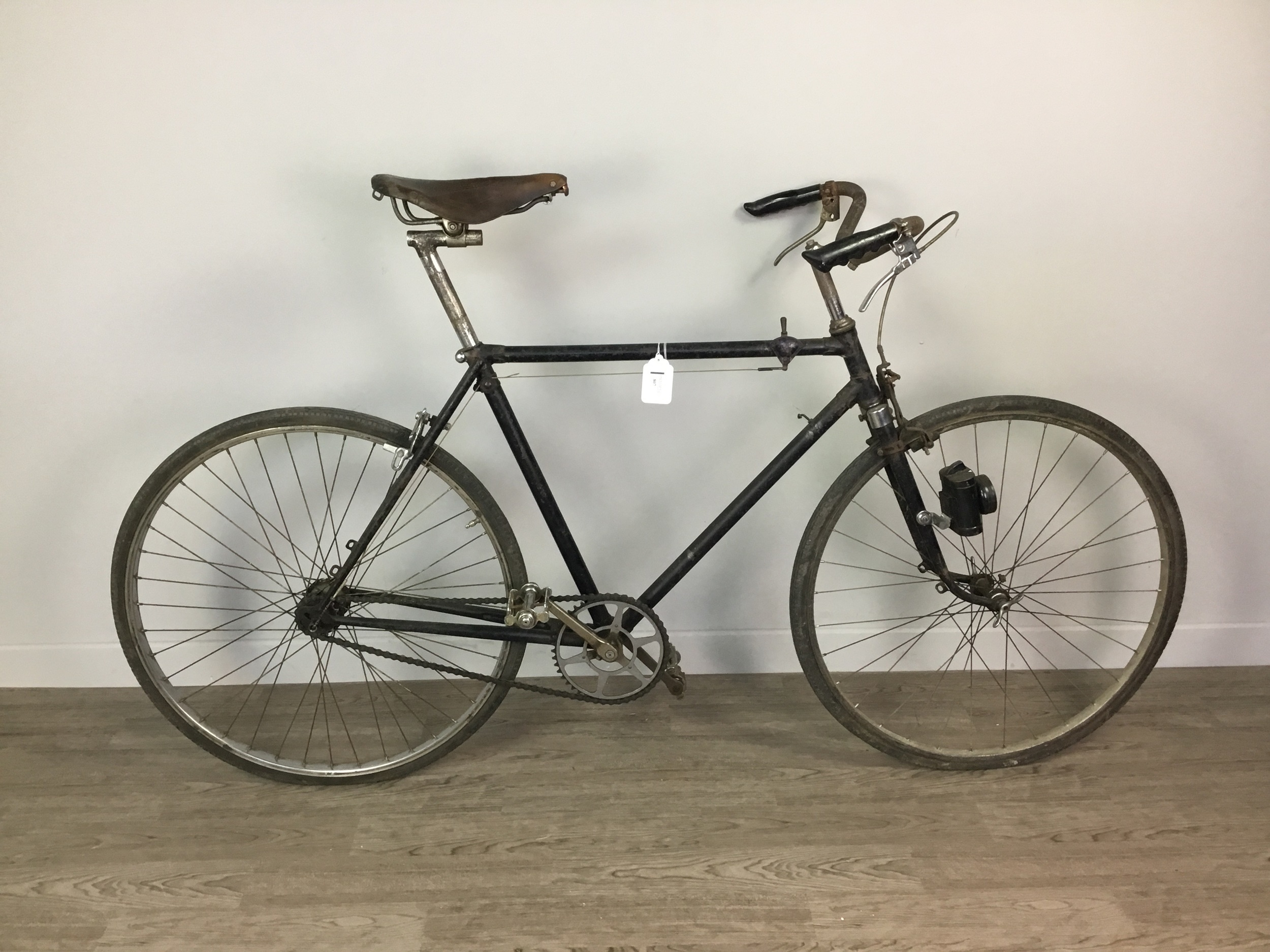 A VINTAGE FLYING SCOT ROAD BIKE - Image 2 of 2