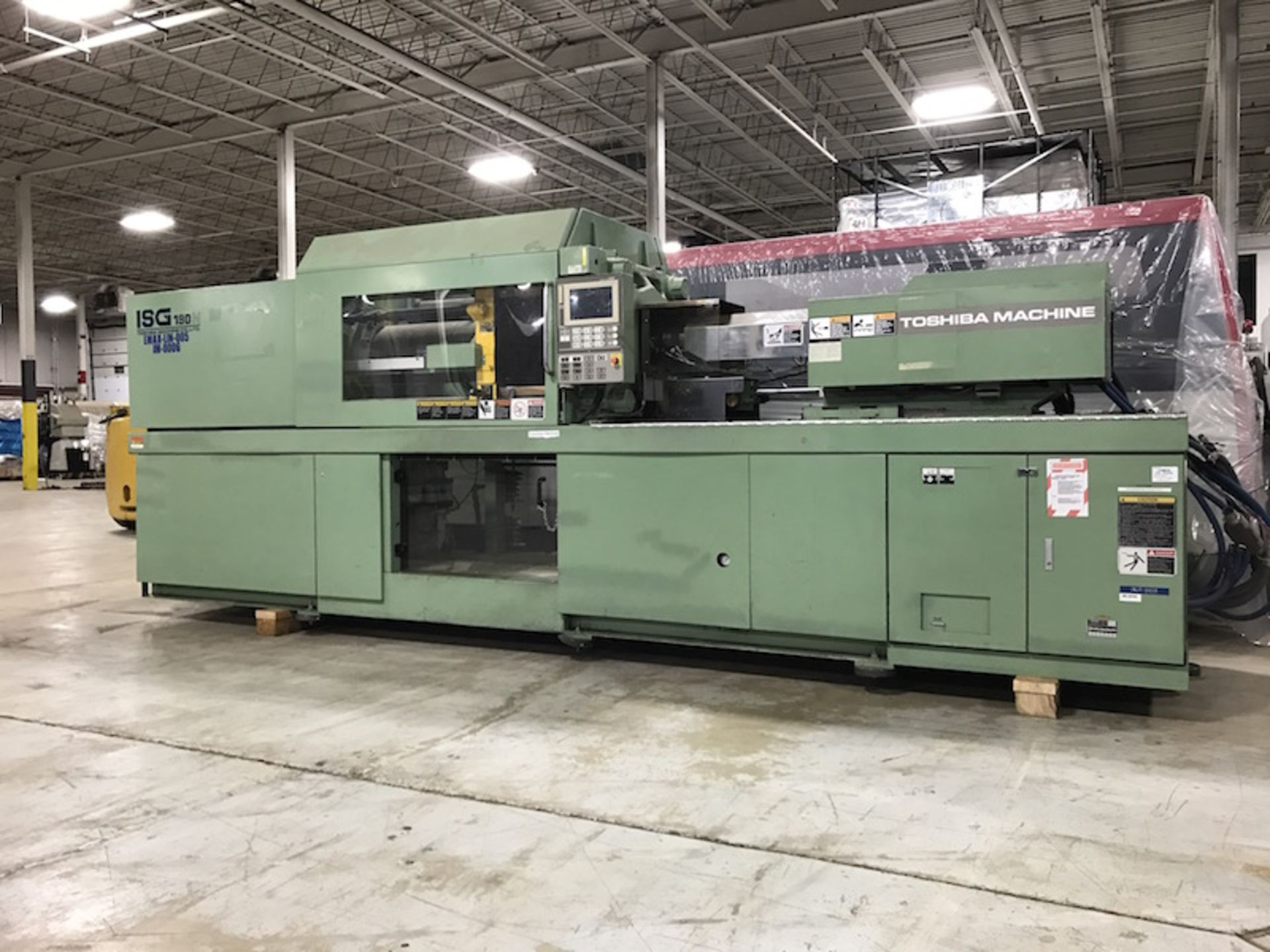 (1) 1998 Toshiba ISG190, 185 Ton Injection Molding Machine - Bild 2 aus 5