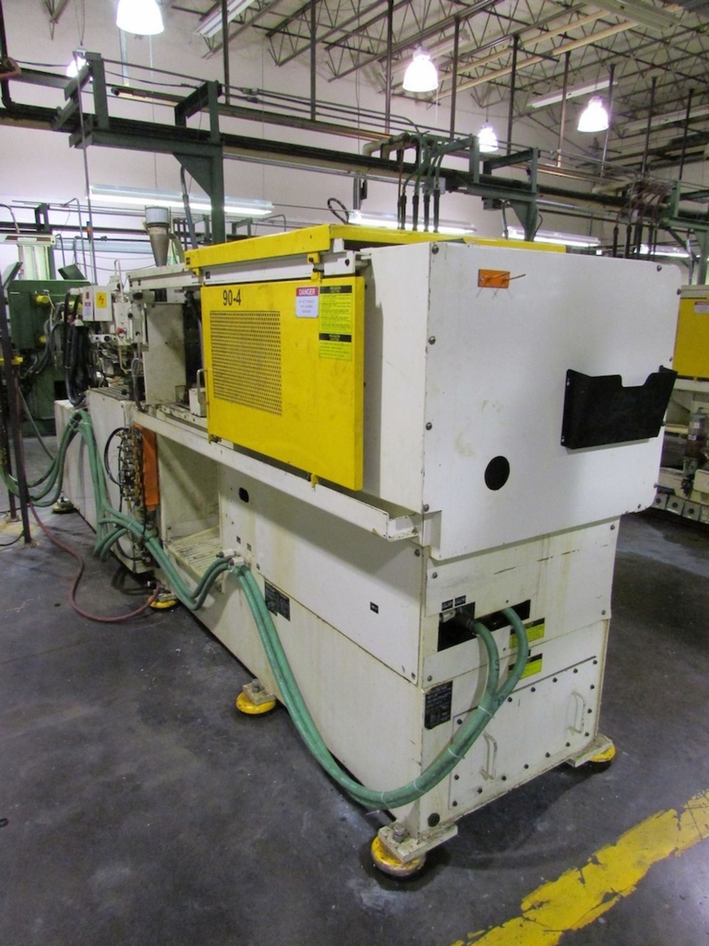 (1) 1997 Mitsubishi 90MJII-5, 90 Ton Injection Molding Machine - Image 10 of 13