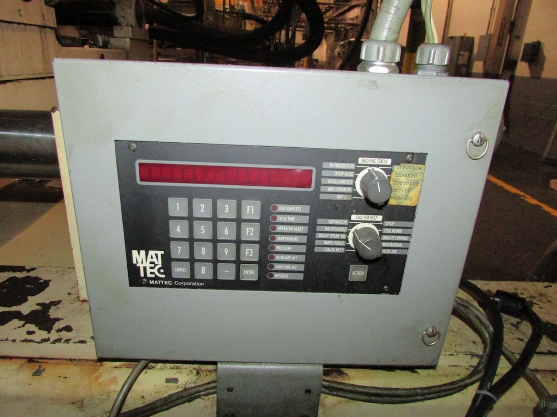 (1) Cincinnati Milacron Model VH600-54 600 Ton Injection Molding Machine - Image 7 of 13