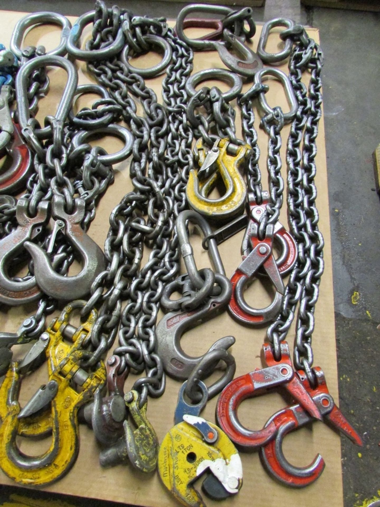 (1) Pallet of Assorted Chain Slings - Image 2 of 5