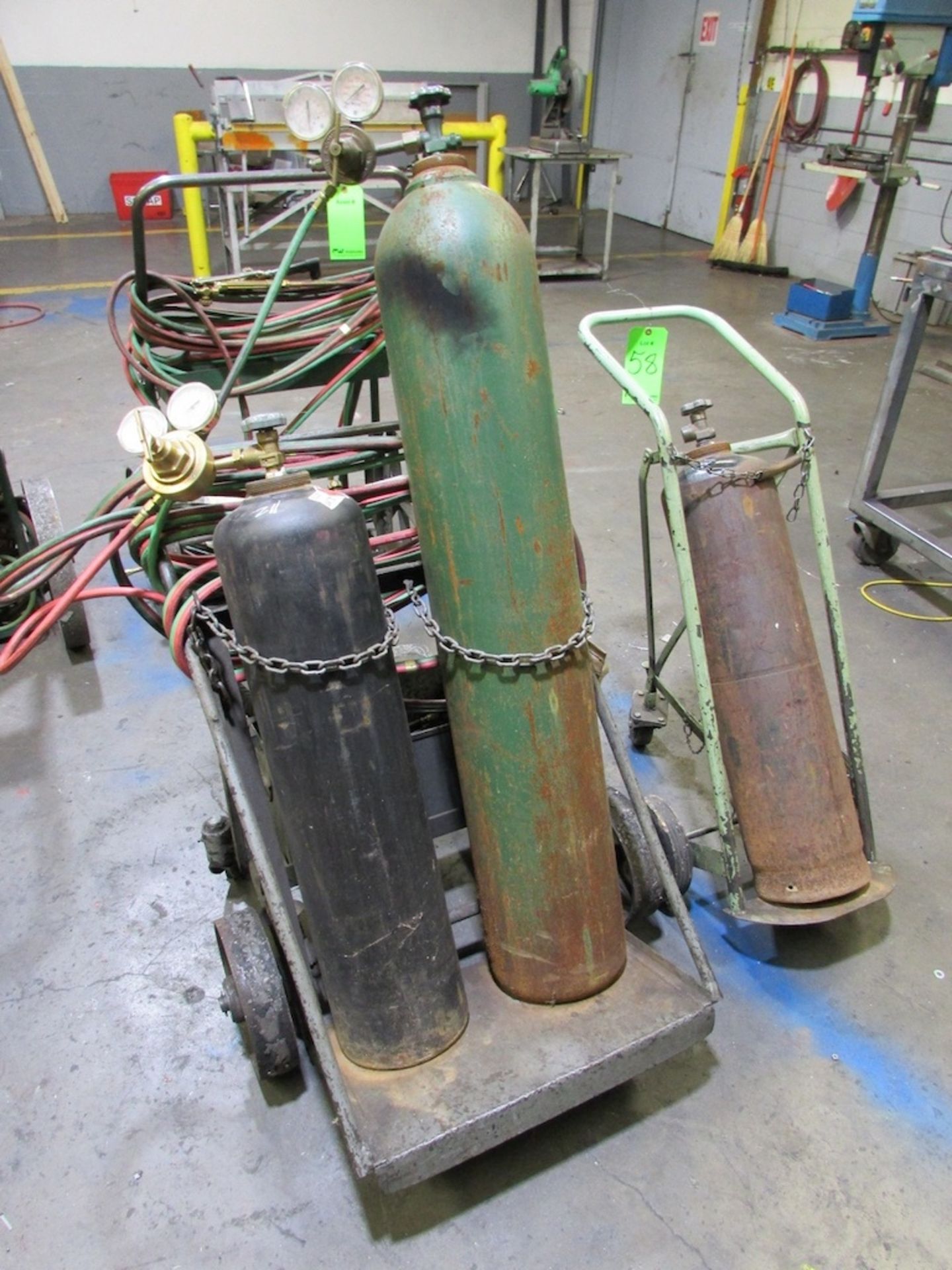 (1) Twin Tank Welding Cart